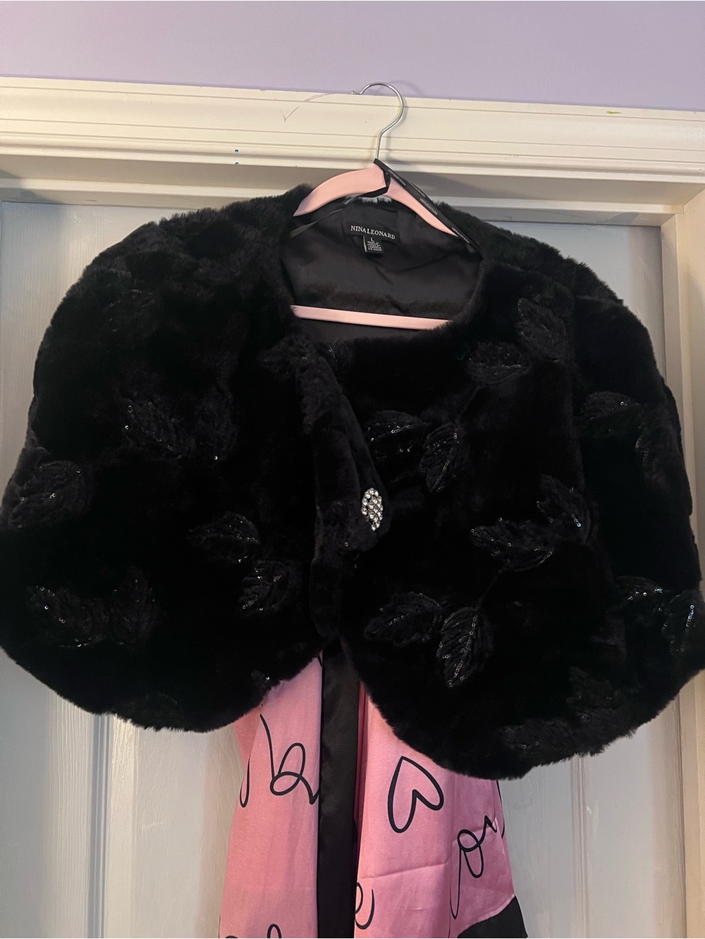 Nina Leonard Black Faux-Fur Embellished Bolero Cape